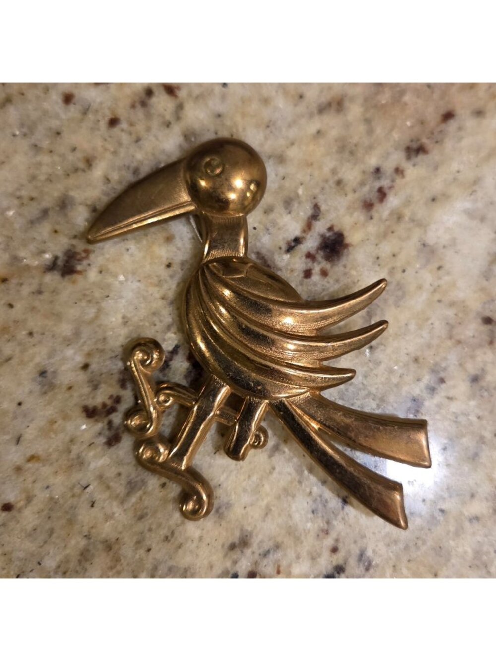 Vintage Songbird Toucan Crow Parrot Gold Brass Tone Pin
